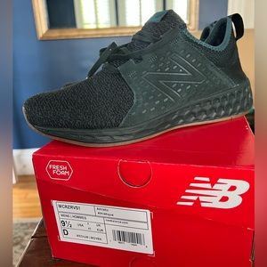 NEW IN BOX- Men’s New Balance Fresh Foam Cruz size 9.5